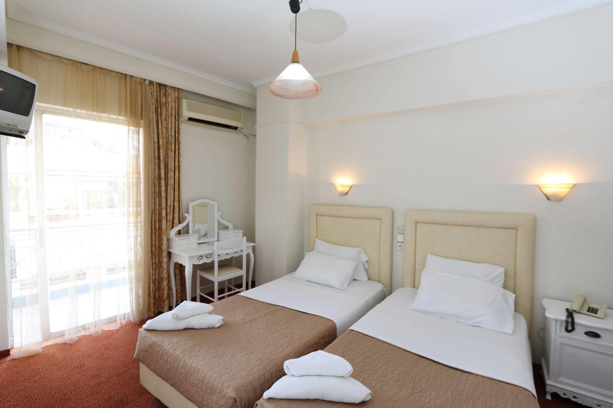 Athens Delta Hotel Exteriér fotografie